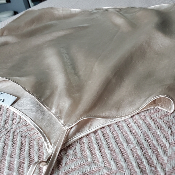 Aritzia - Babaton Benji Camisole - brand new - Picture 5 of 8